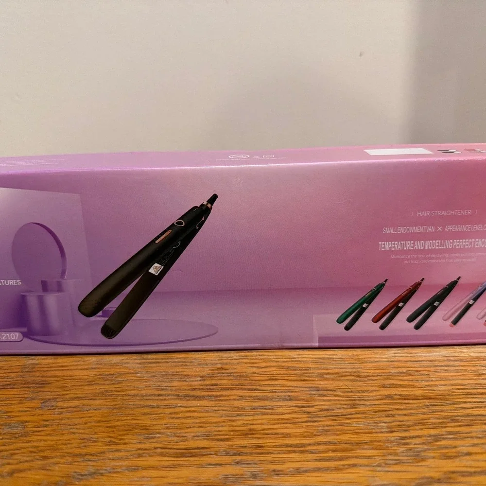 Style House Professional 1.25 Ceramic Flat Iron Hair Straightener Black 2107
